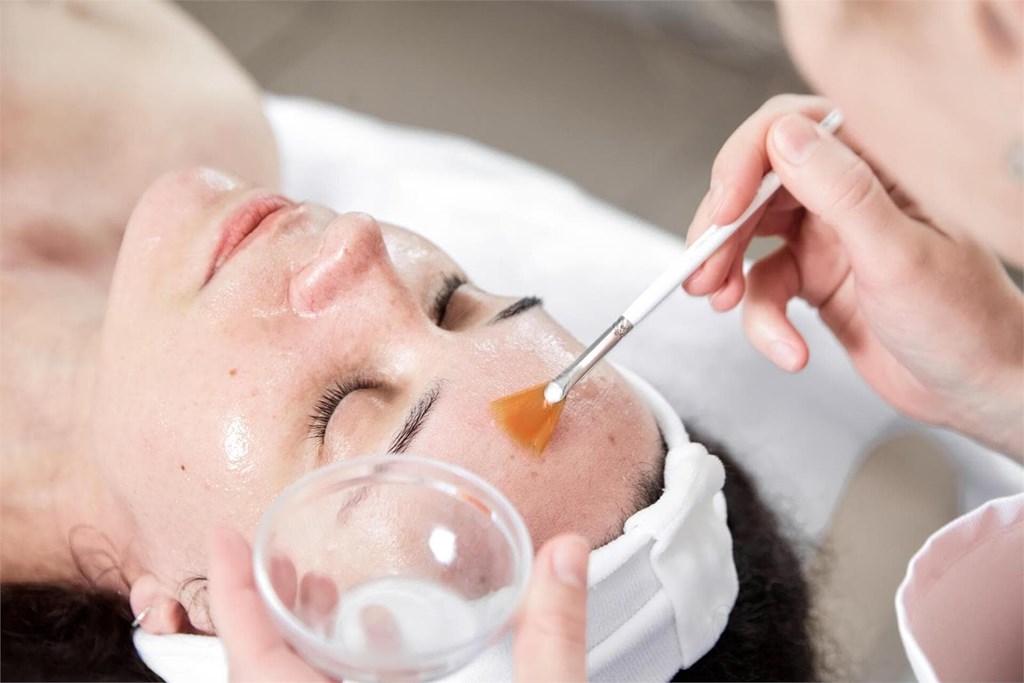 Peeling químico en Clínica Honesi